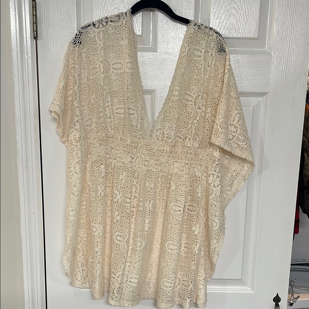 Elegant Cream Lace Women's Coverup